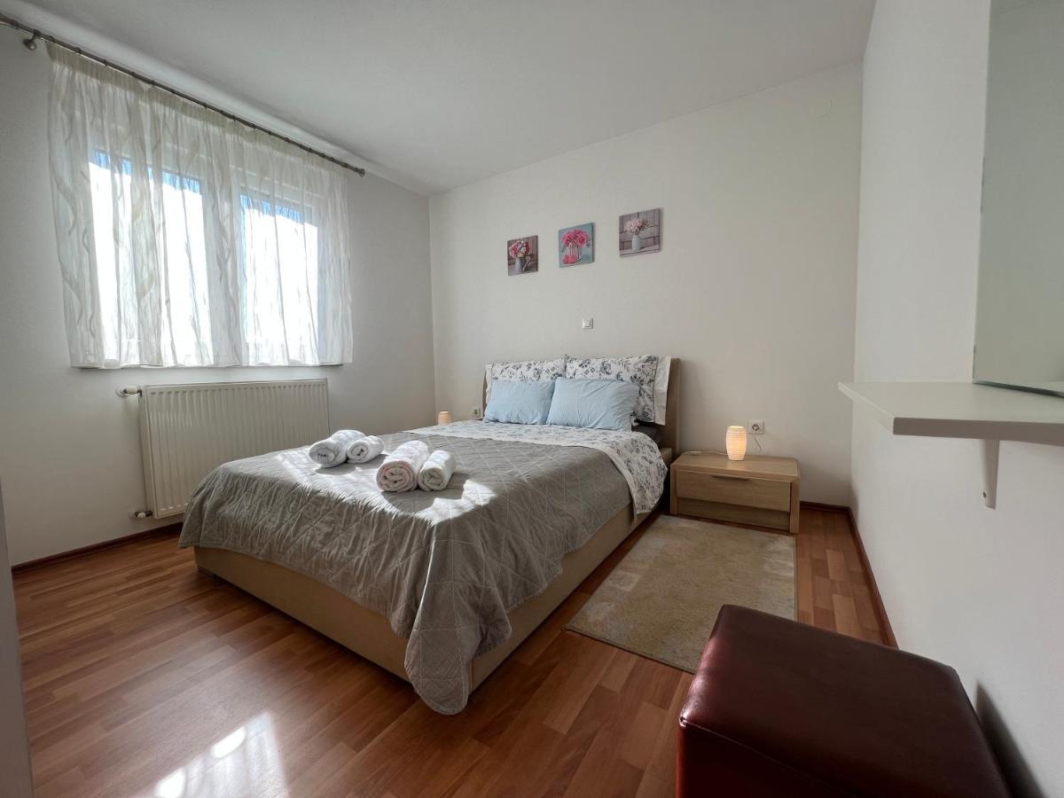 Apartman Ruza Lägenhet Pula Exteriör bild