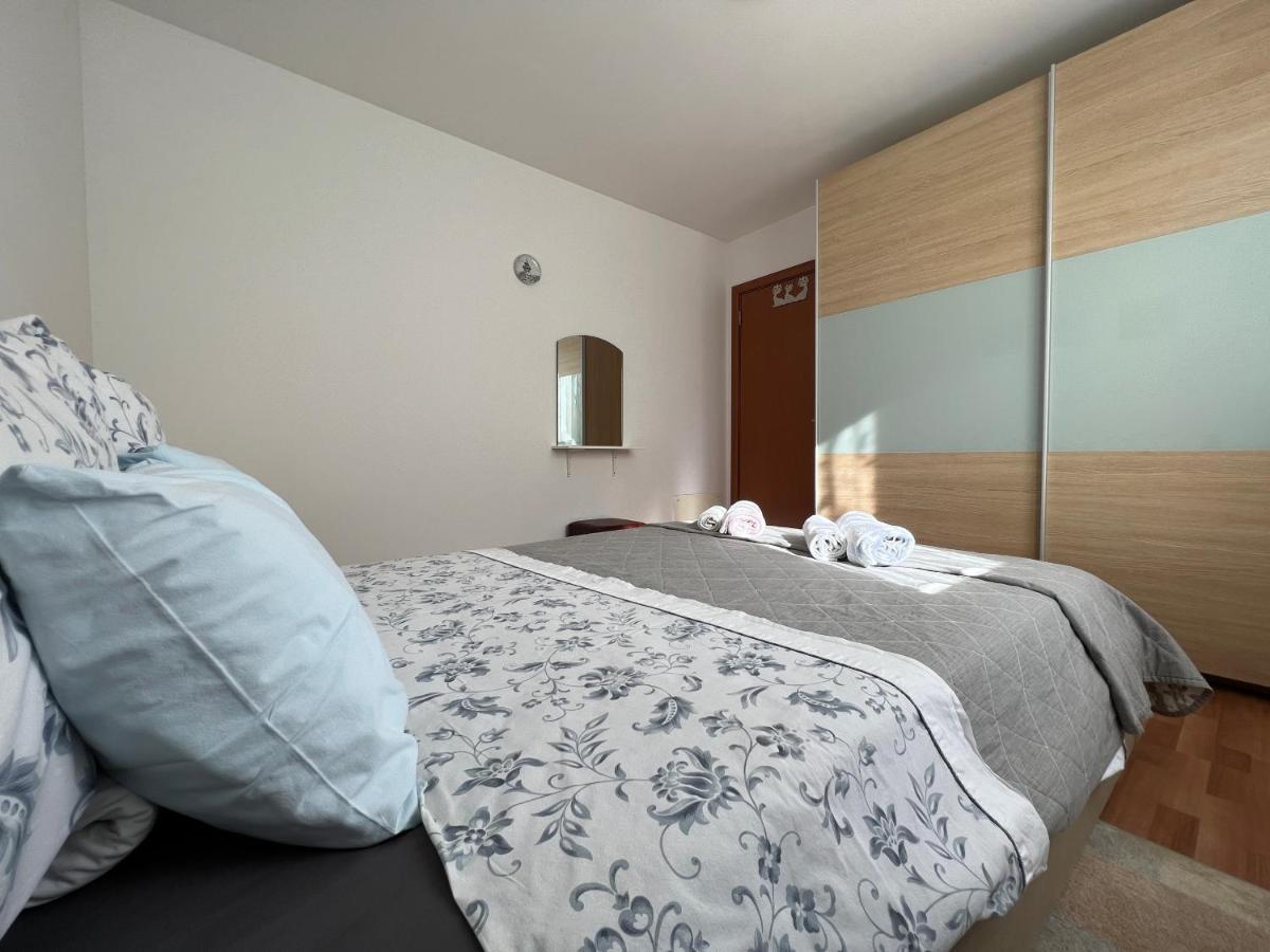 Apartman Ruza Lägenhet Pula Exteriör bild