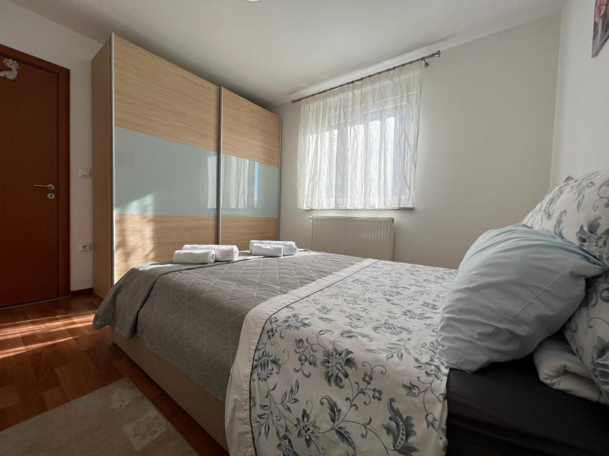 Apartman Ruza Lägenhet Pula Exteriör bild